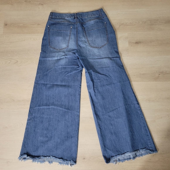Cato Blue Flare Wide-Leg Jeans with Frayed Hem Size 14 - Picture 4 of 9
